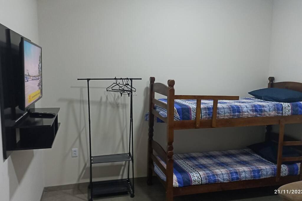 Recanto Matheus Casa De Temporada Sp * Olímpia